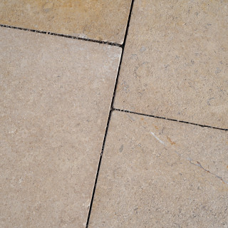 Country Supplies Desert Sand Tumbled Step 900 x 500 x 30mm Single